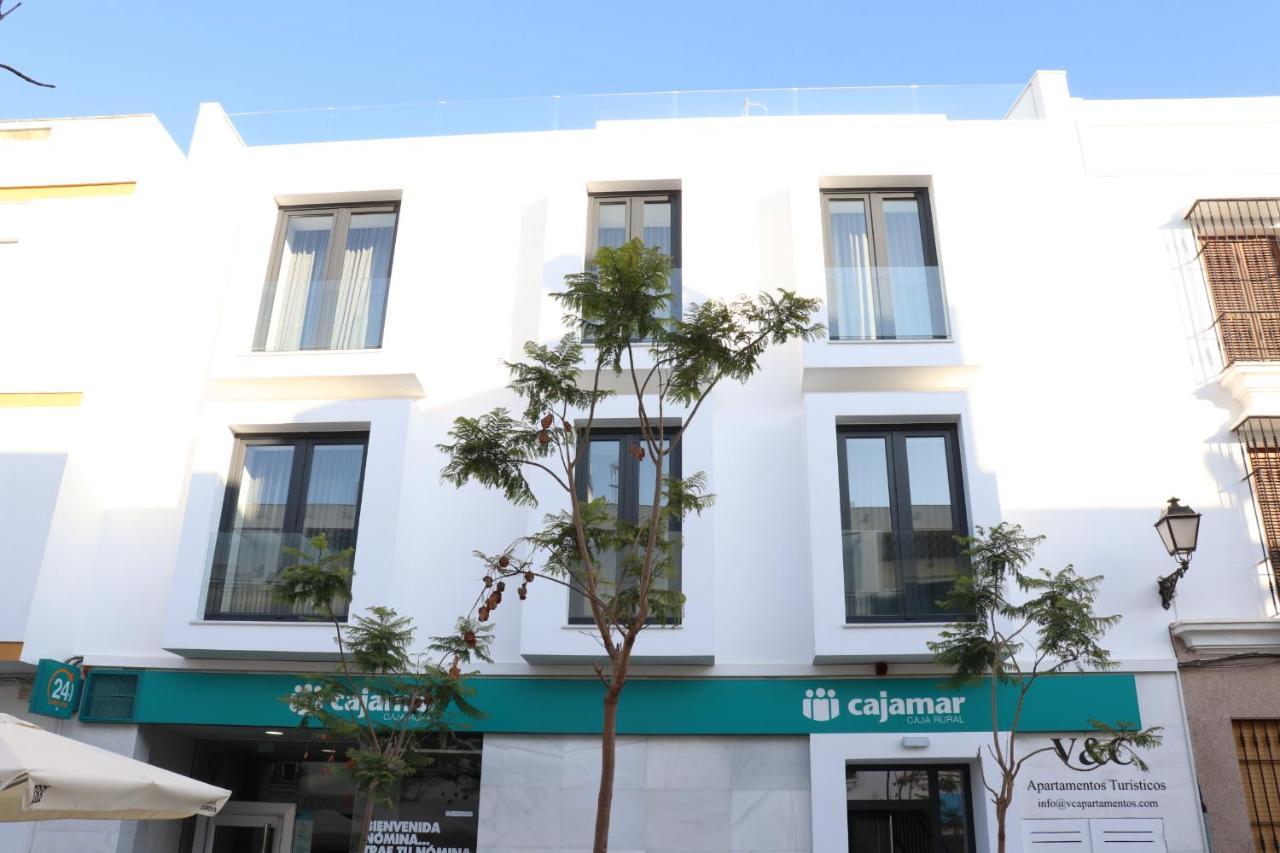 V&C Apartamentos コニル・デ・ラ・フロンテラ エクステリア 写真